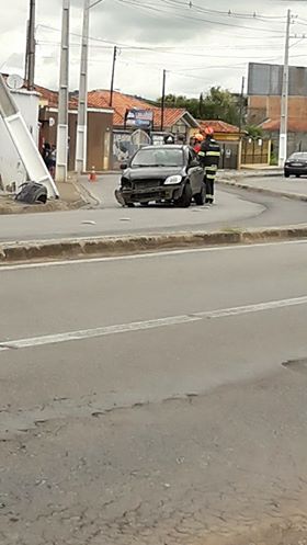 Tinha um poste no meio do caminho