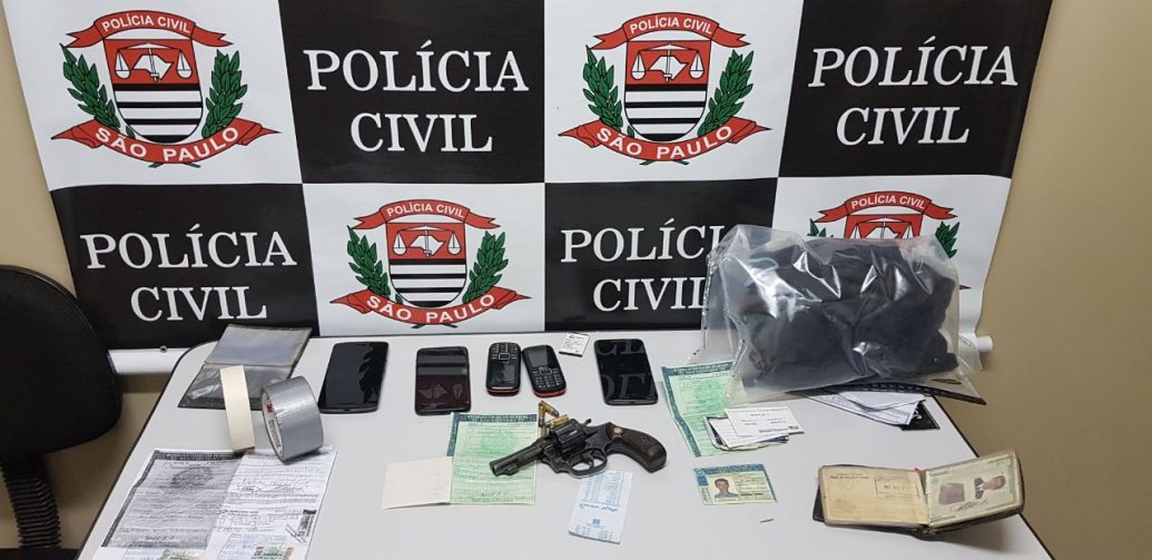 Idosos fogem de cativeiro e Polícia Civil prende dois acusados de sequestro