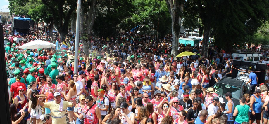 Bragança e Atibaia mantêm feriado prolongado no Carnaval