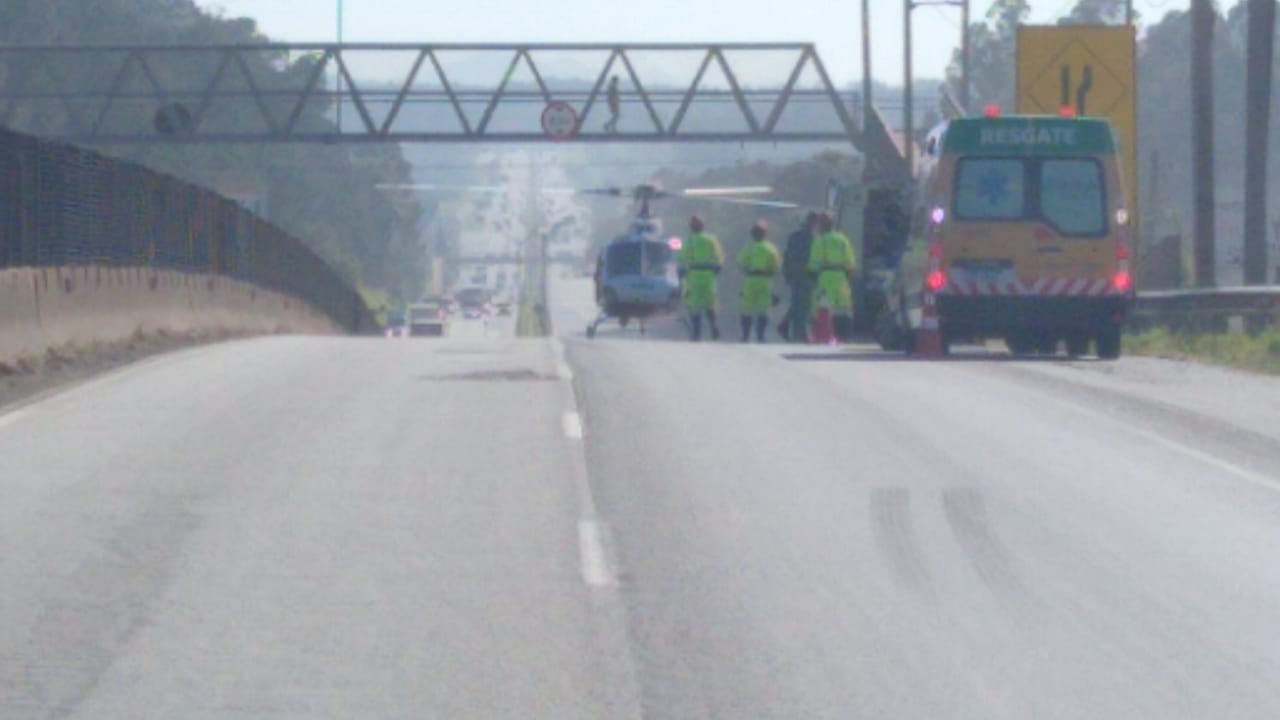 Acidentes complicam o trânsito na Fernão Dias em Atibaia