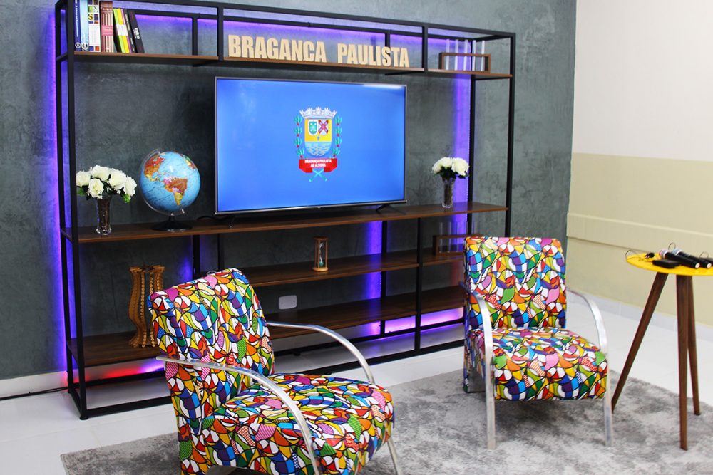 Secretaria de Educação de Bragança inaugura estúdio para videoaulas