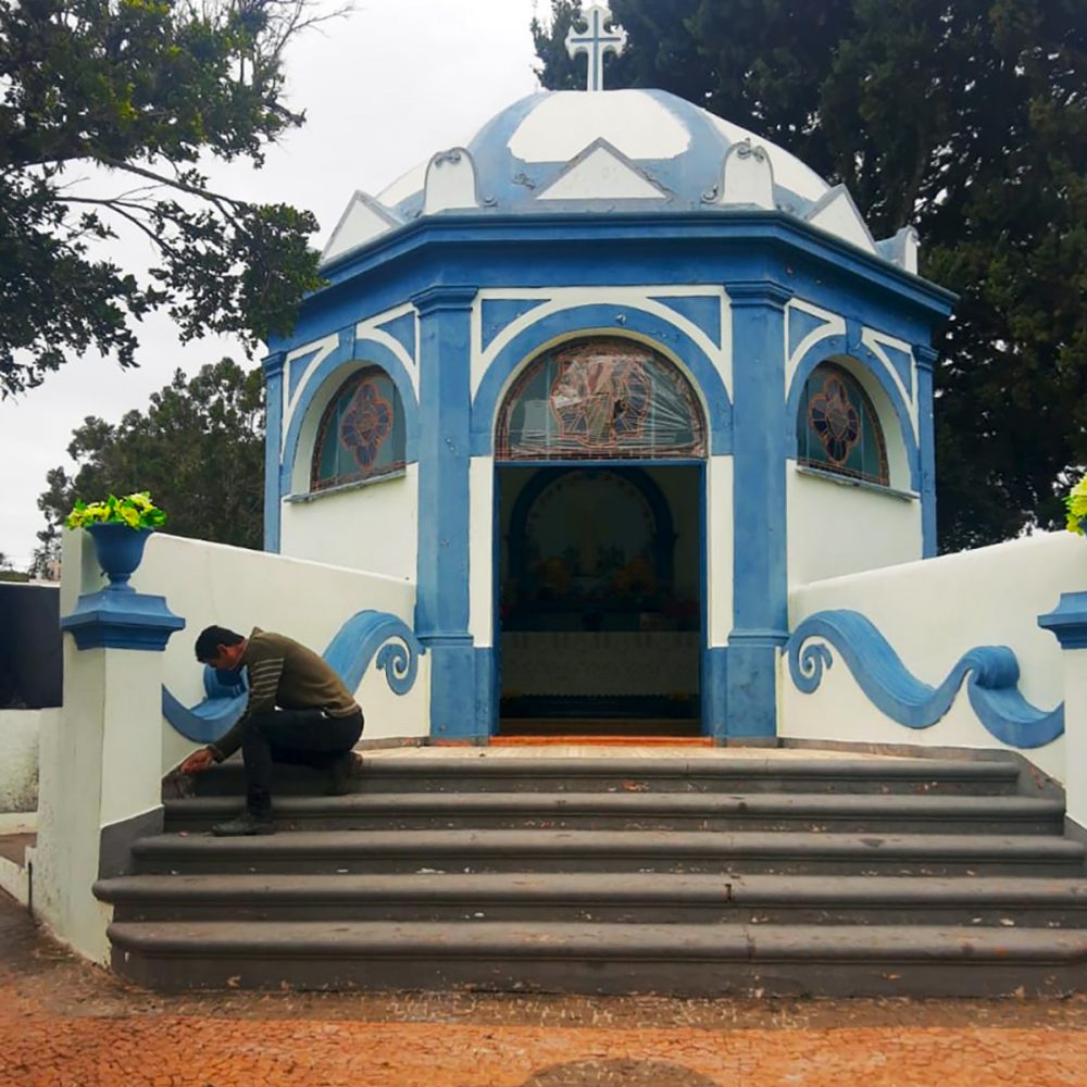 Cemitério de Bragança é dedetizado e preparado para o Dia de Finados
