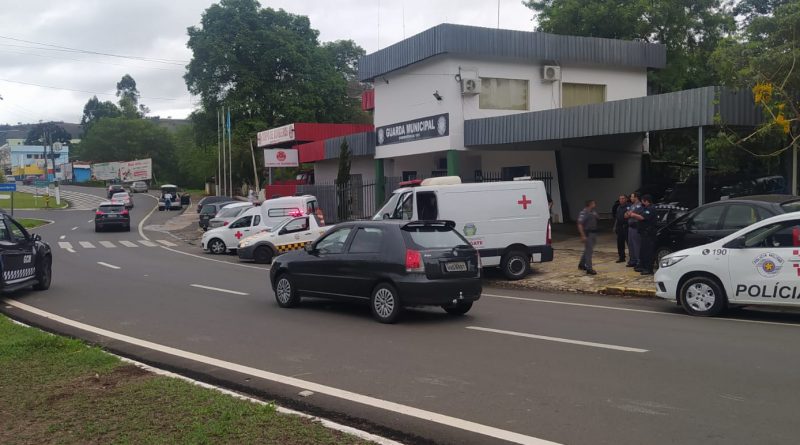 Idoso furta ambulância “para dar uma volta” e é preso