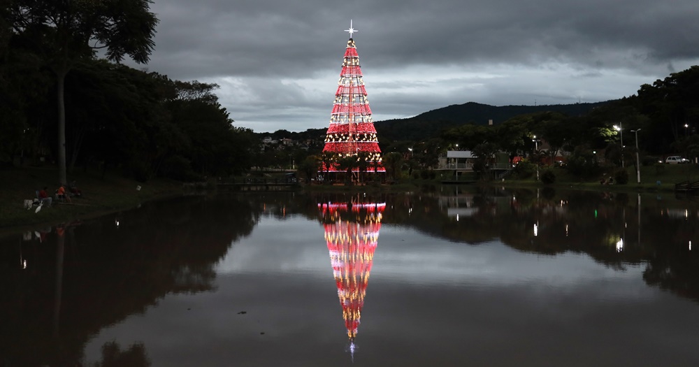 Atibaia divulga programação de Natal