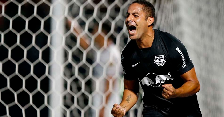 Bragantino estreia na Libertadores com vitória de 2 a 0 contra o Nacional