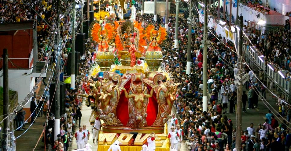 Escola de Samba Nove de Julho realiza festa de aniversário