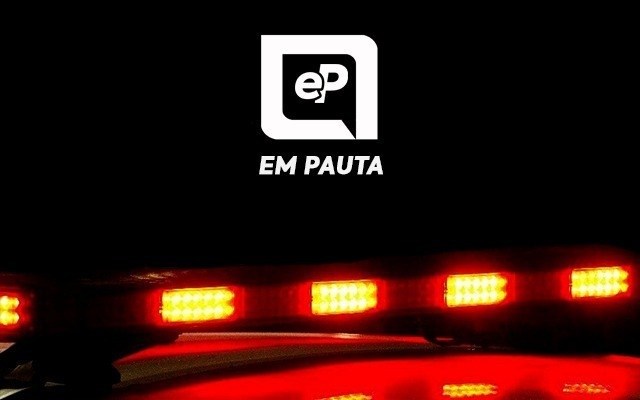 Embriagado colide veículo contra poste em Bragança Paulista