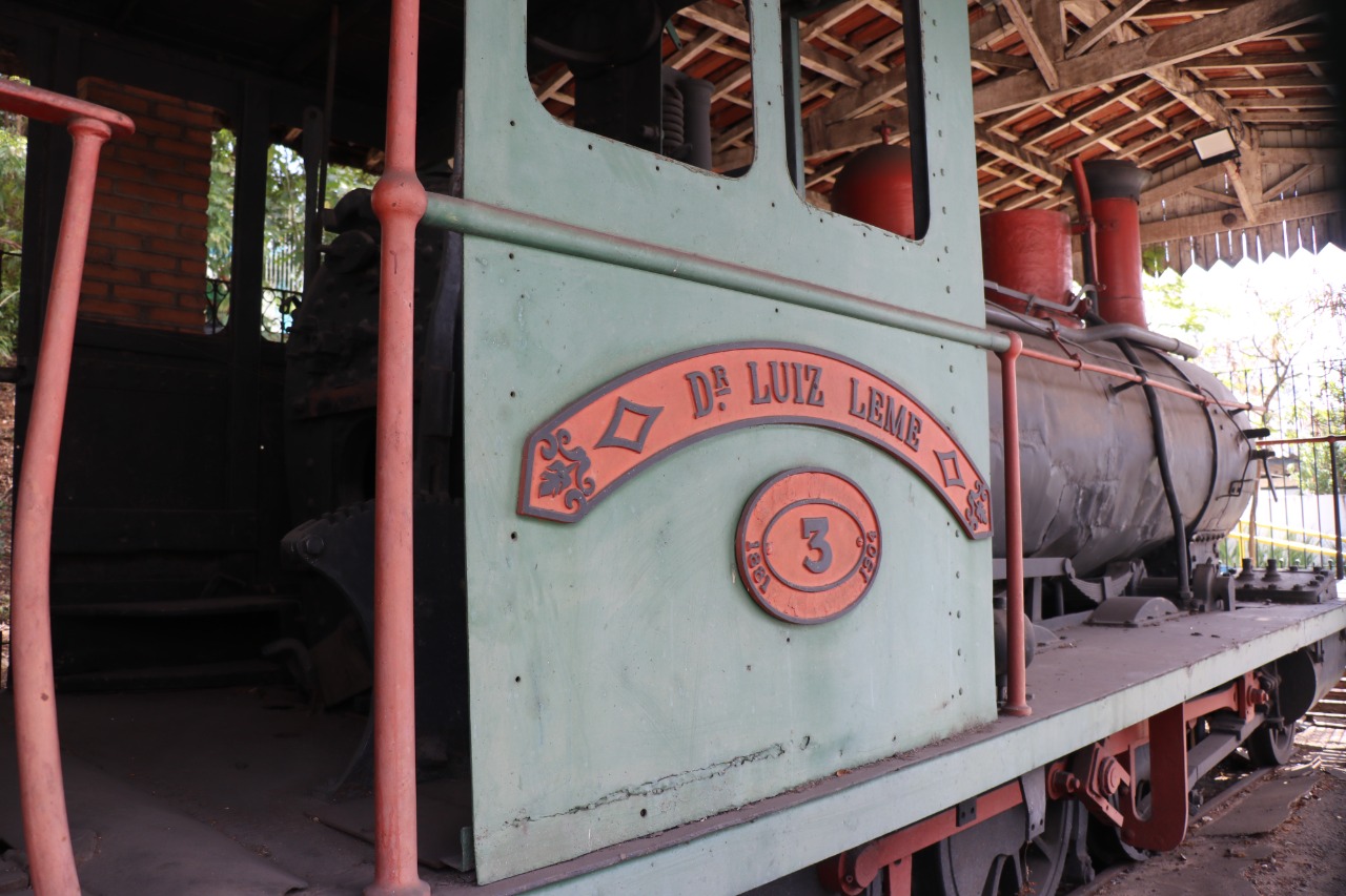 Locomotiva será instalada no Lago do Taboão, em Bragança