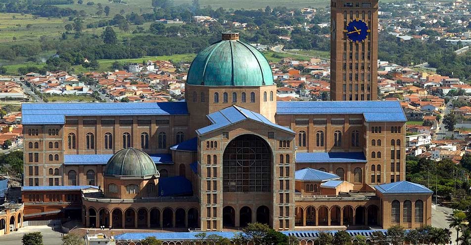 Santuário Nacional de Aparecida deve receber 2 milhões de visitantes e romeiros