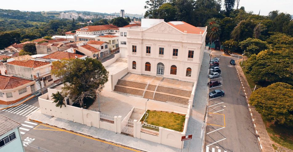 Livro “Histórias da Cidade Poesia” será lançado dia 14