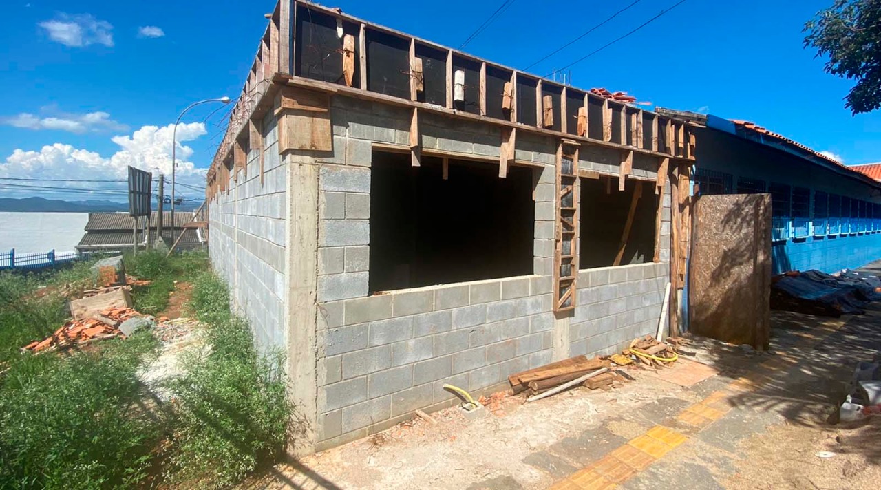 Ano Novo, Obra Velha 11: Escola do Jd. São Miguel está abandonada