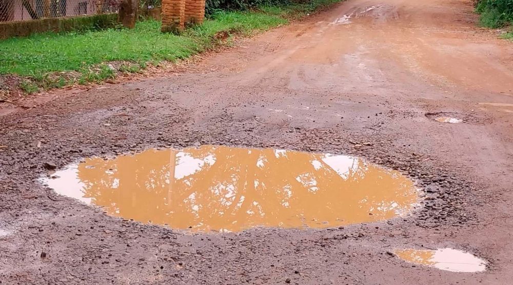 Moradores da Usina reclamam das condições de estrada rural