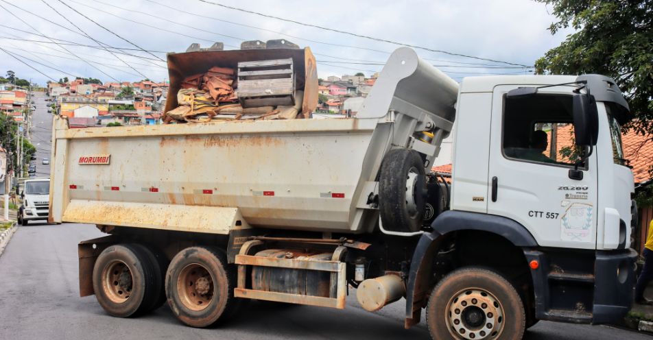 Arrastão de Limpeza acontece em 10 bairros nesta sexta