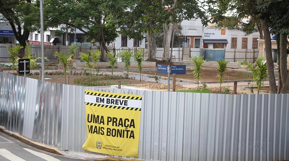 Reforma da Praça Central de Bragança fica meio milhão mais cara