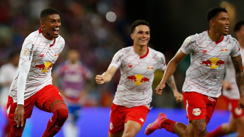 Red Bull Bragantino goleia fora de casa pelo Brasileirão