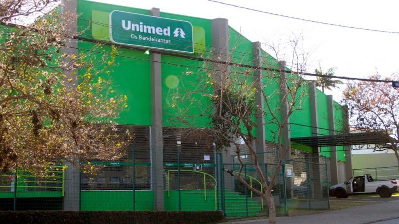 Após interdição, Prefeitura concede alvará e licenças à Unimed