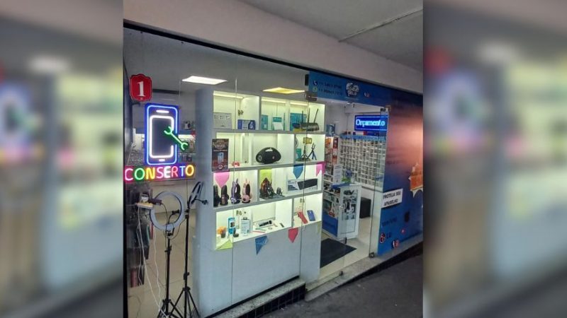 Worldcell contrata vendedor para loja em Bragança Paulista