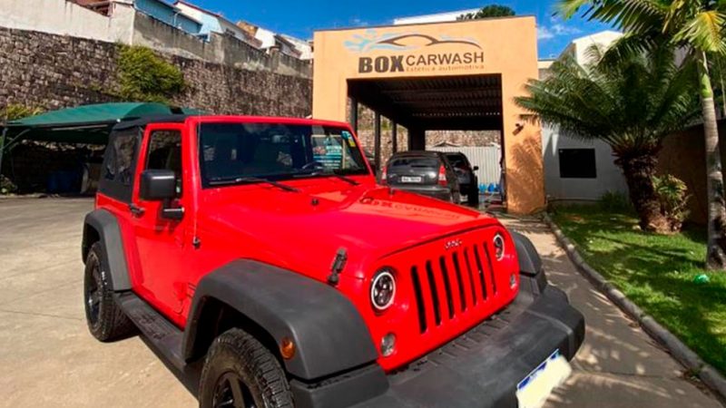 Lava-rápido Box Car Wash contrata ajudante em Bragança