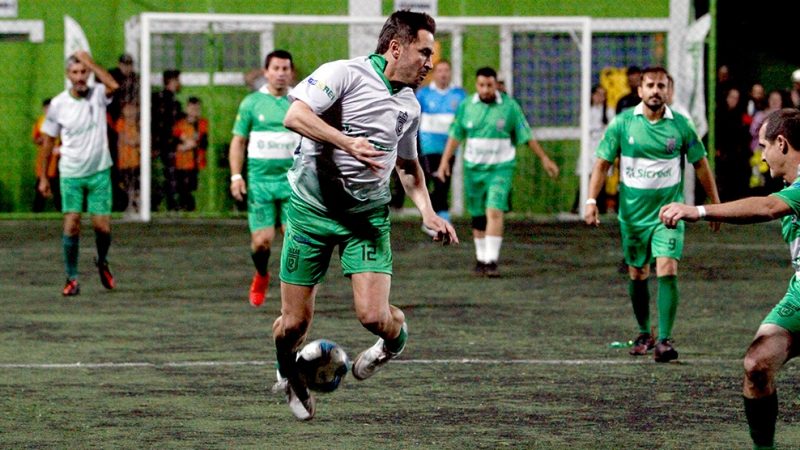 Falcão o “Rei do Futsal” reúne grande público em jogo festa