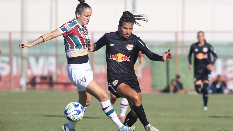 Bragantinas vencem o Flu por 3 a 0 na primeira partida da final