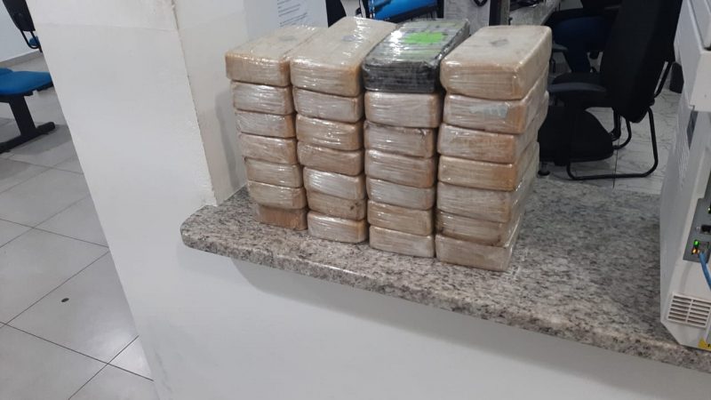 PRF apreende 29 kg de crack na Fernão Dias