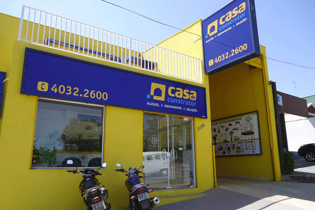 Casa do Construtor contrata vendedor interno em Bragança