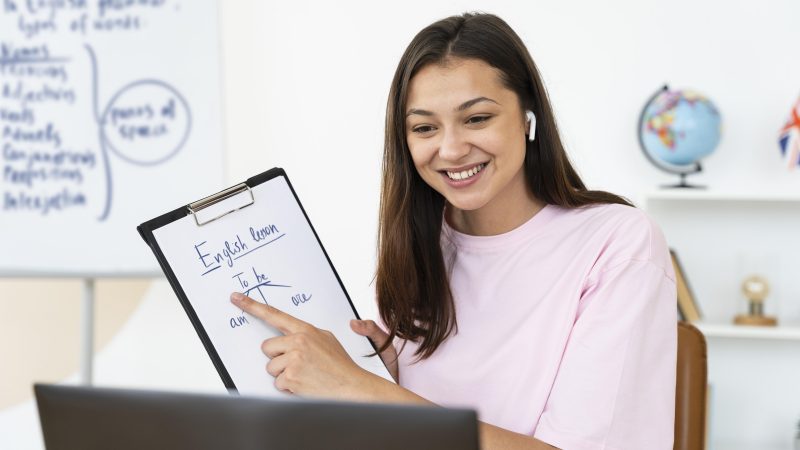 FATEC abre inscrições para cursos de inglês e espanhol