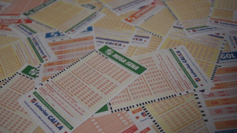 Mega-Sena acumula e paga R$ 75 milhões nesta quarta