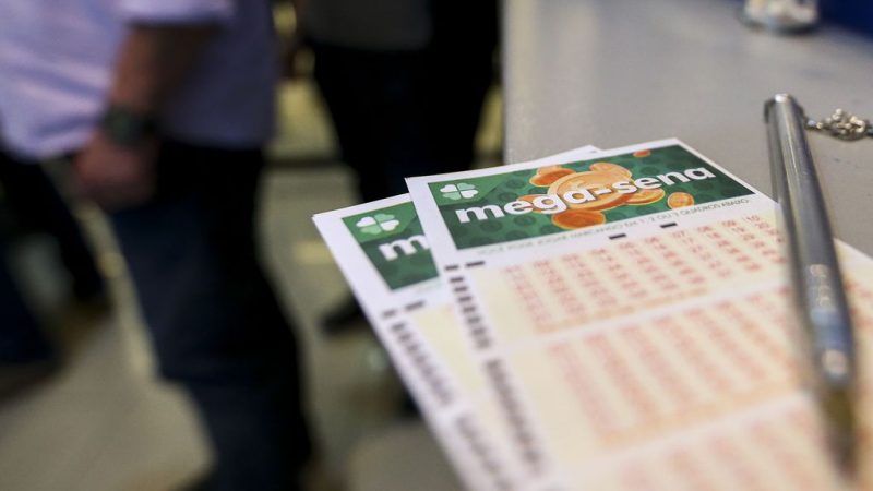 Mega-Sena acumula e sorteia R$ 37 milhões nesta terça