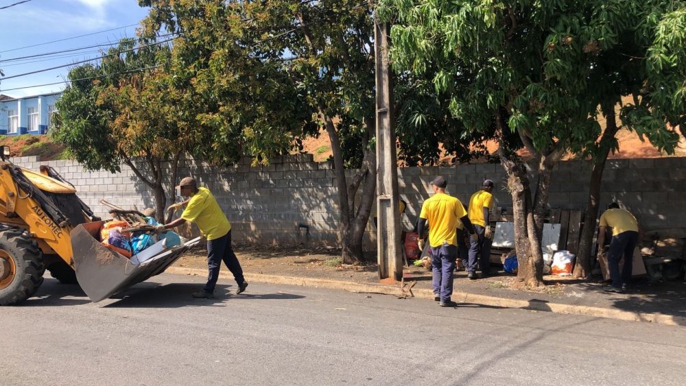 Arrastão de Limpeza recolhe inservíveis em mais 5 bairros