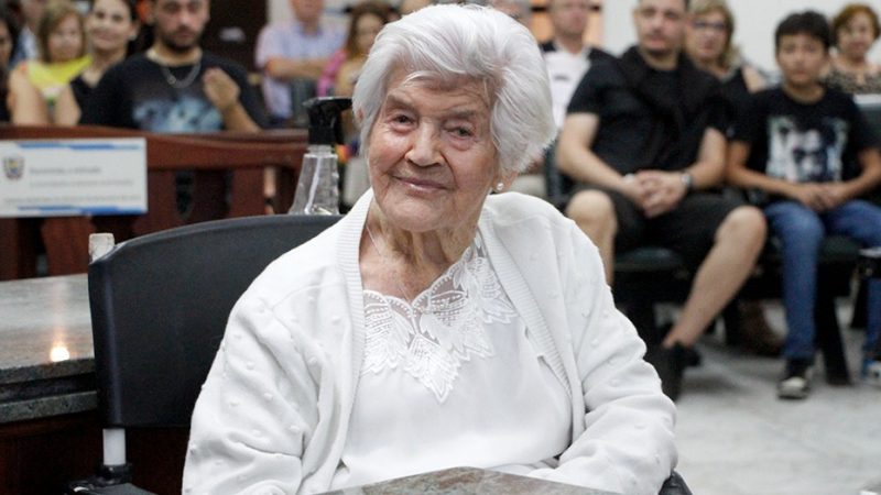 Aos 109 anos, dona Iracema é homenageada em Bragança