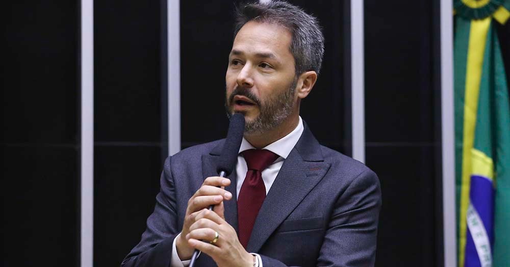 Saulo Pedroso assume mandato de deputado federal