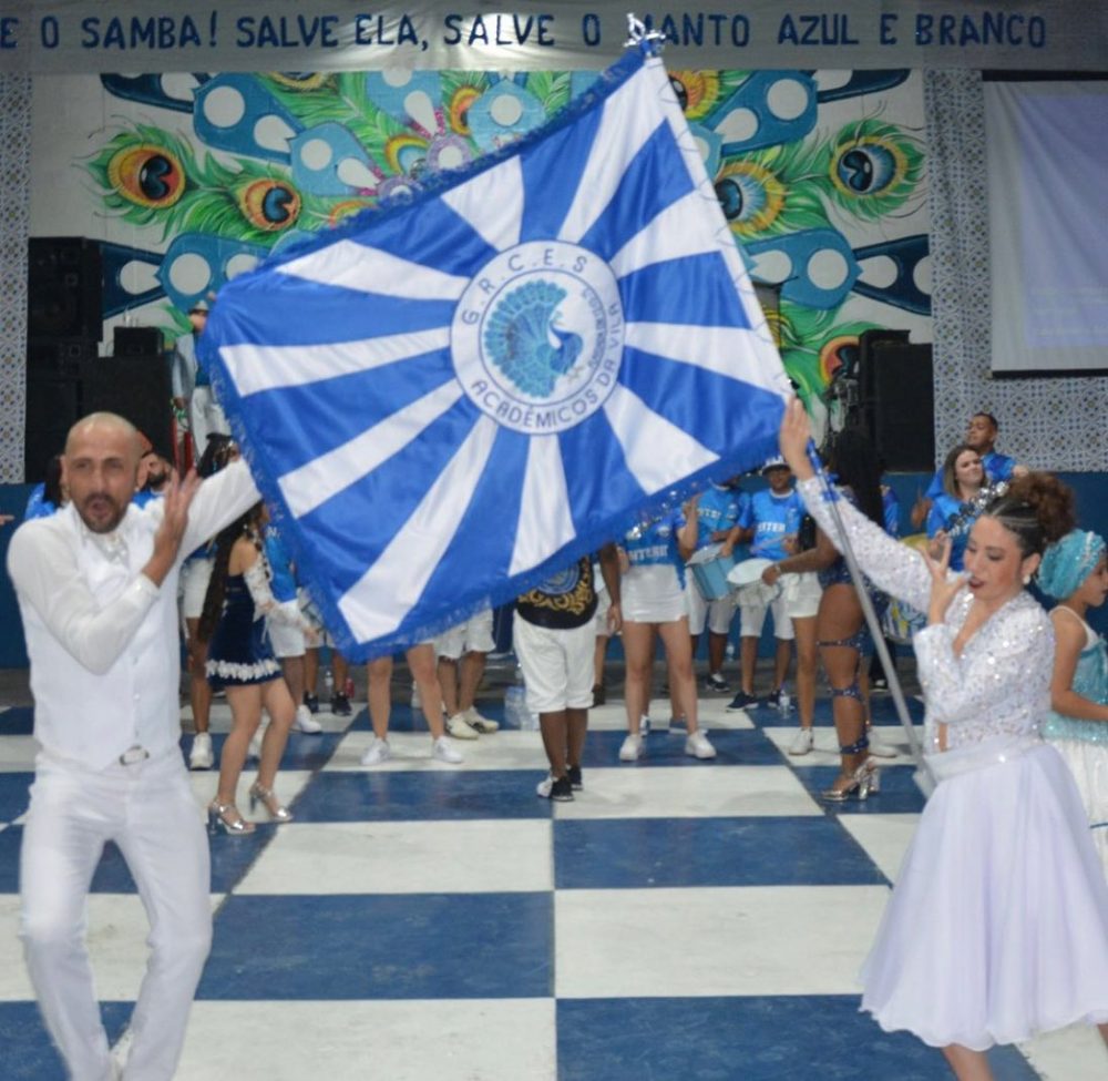 Acadêmicos da Vila celebra 48 anos com festa neste sábado