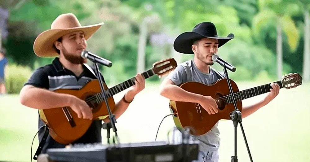 Feira Noturna tem show sertanejo de Gustavo Viola e Wiliam