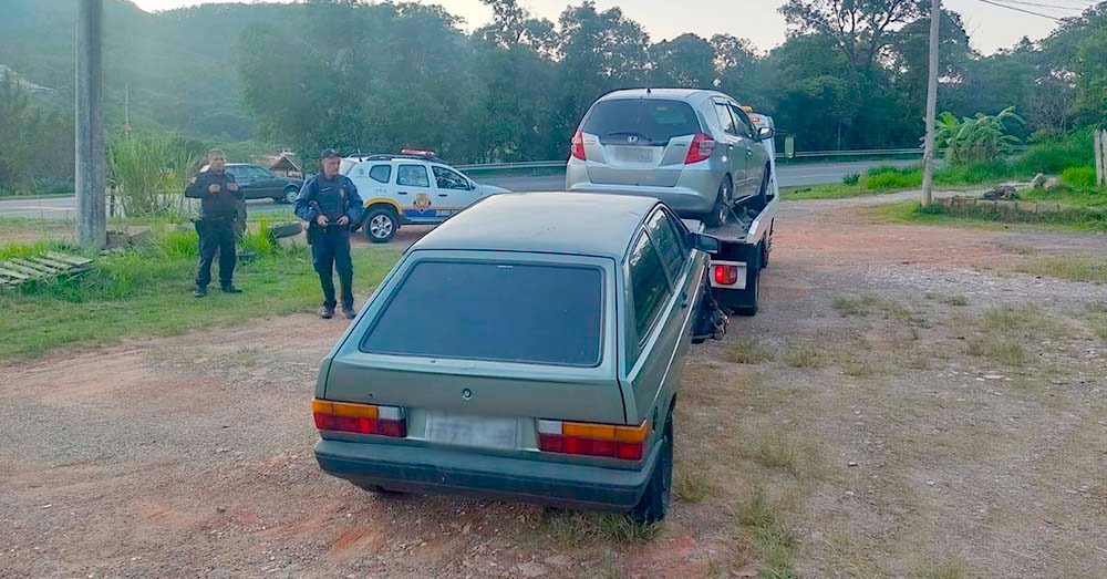 Um assaltante é preso e três fogem após troca de tiros com a GCM