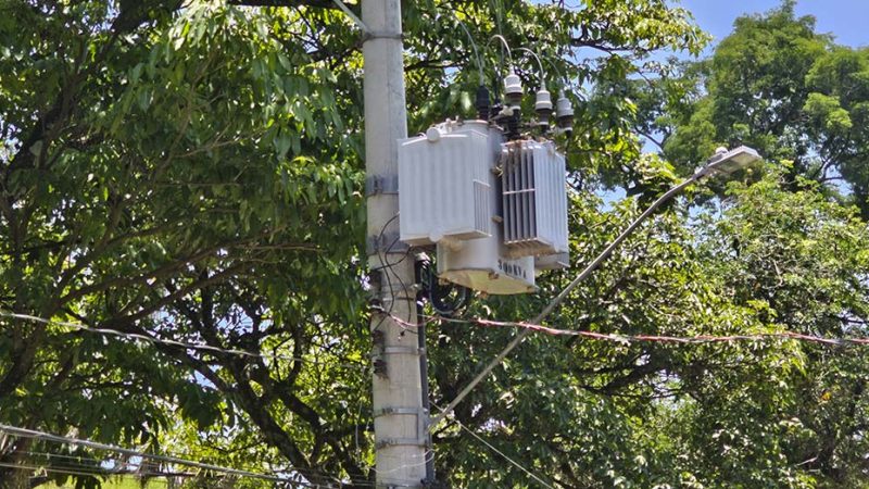 Falha em equipamento deixa Câmara e Secretaria de Saúde sem energia