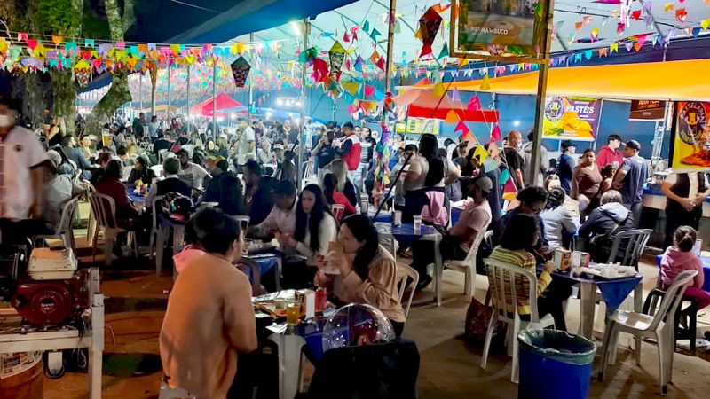 Quarteto + 1 agita Feira Noturna nesta quinta em Bragança