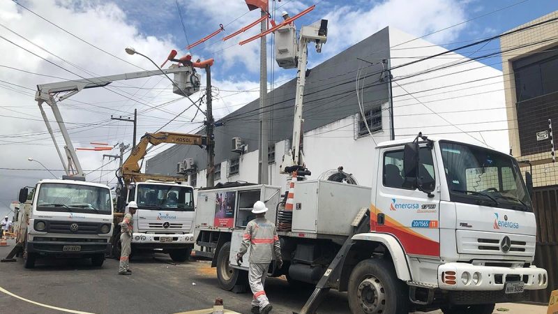 Energisa contrata eletricistas de distribuição e de linha