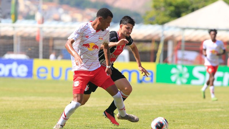 Bragantino goleia Joinville por 5 a 2 na Copinha