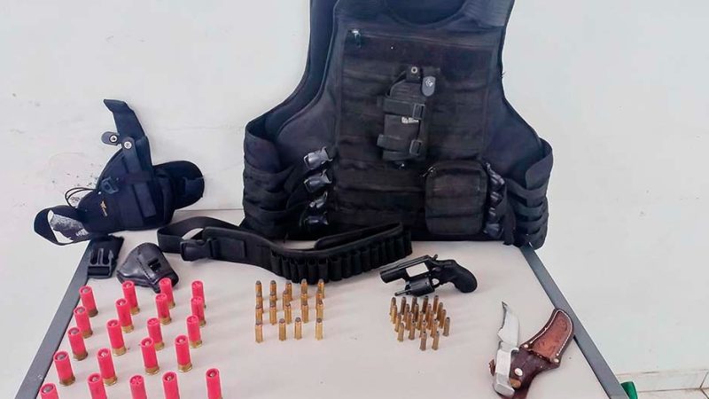 PM prende acusado de porte ilegal de arma em Bragança Paulista