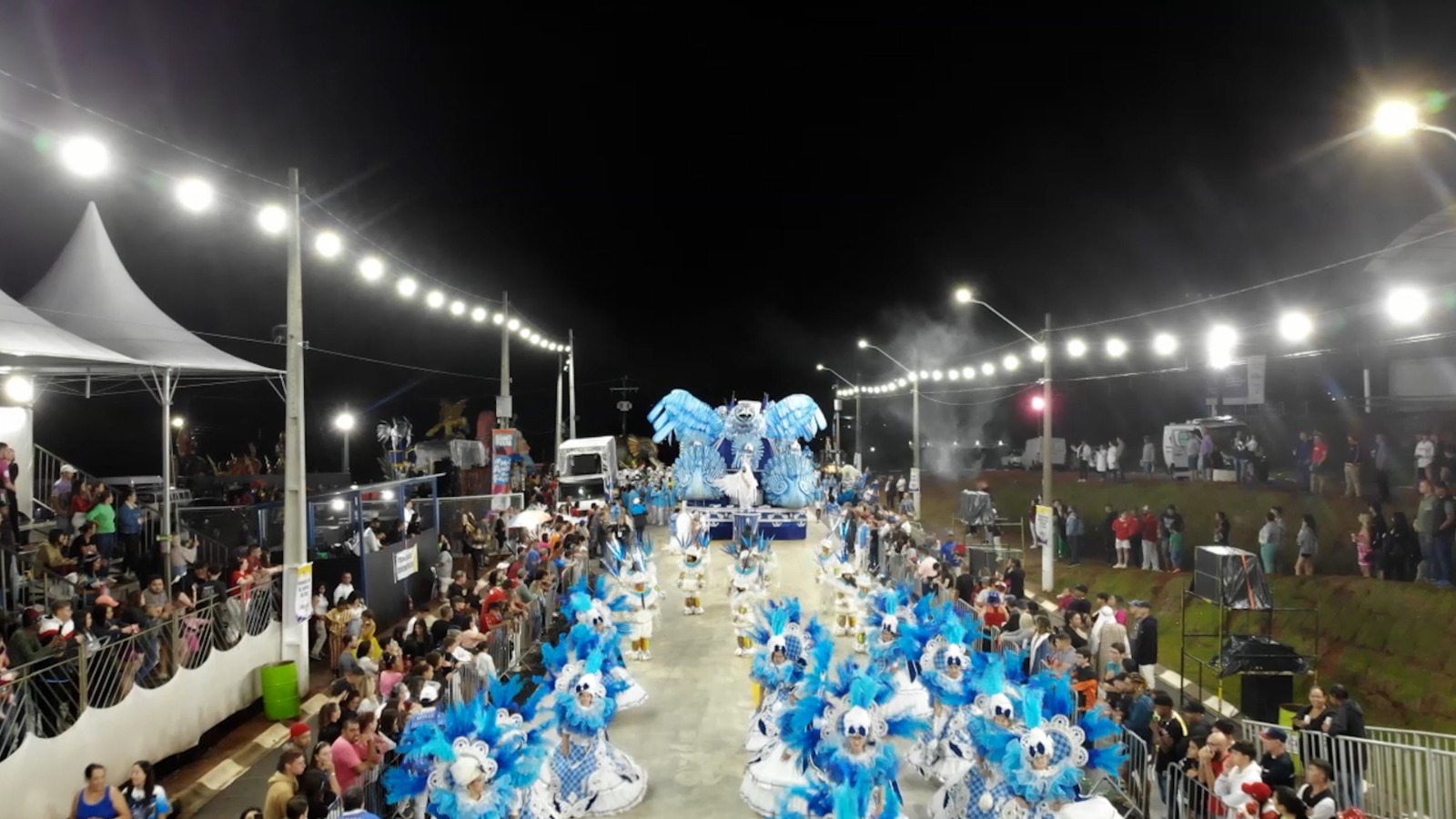 Desfiles das escolas de samba de Bragança acontecem domingo
