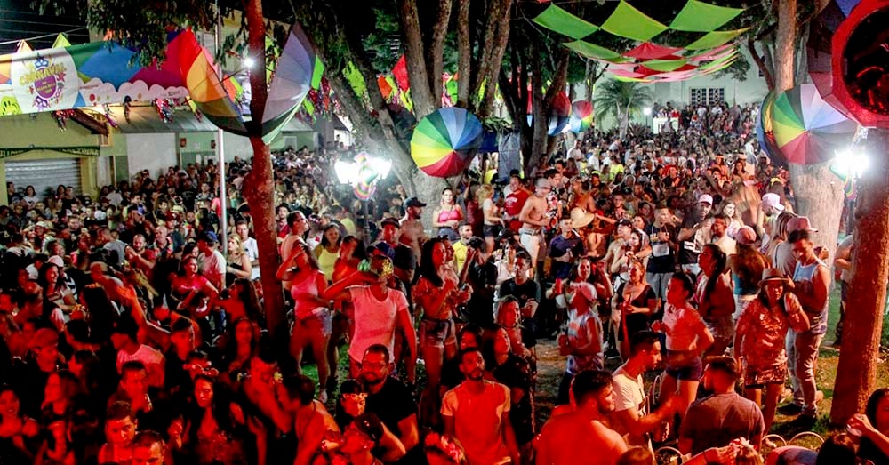 Carnaval de Pedra Bela promete encantar foliões de todas as idades