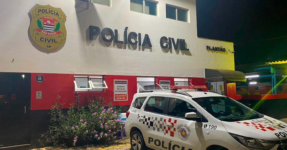 Dois são presos acusados de roubar cartões em Bragança Paulista