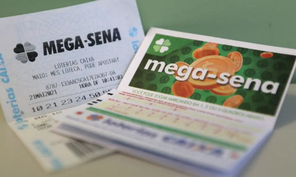 Mega-Sena acumula e sorteia R$ 10,5 milhões na terça