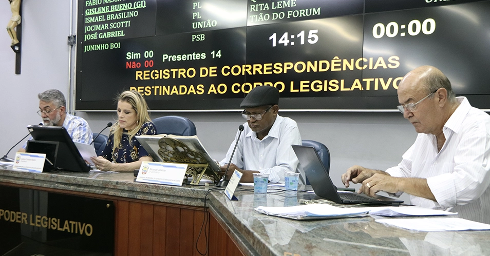 Decisão do STF faz Câmara adiar votação da ‘Emenda Impositiva’