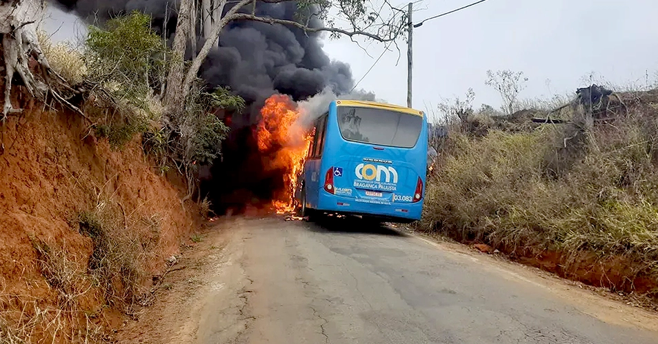 Prefeitura de Bragança libera frota de ônibus mais velha da JTP