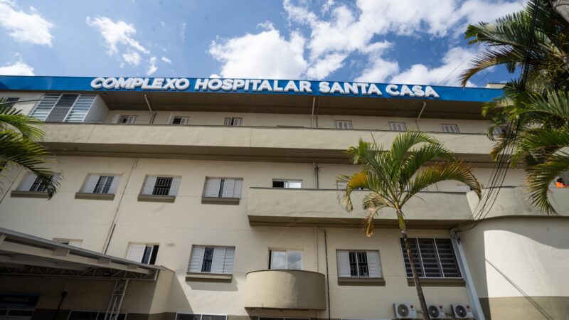 Santa Casa atualiza estado de saúde de adolescente