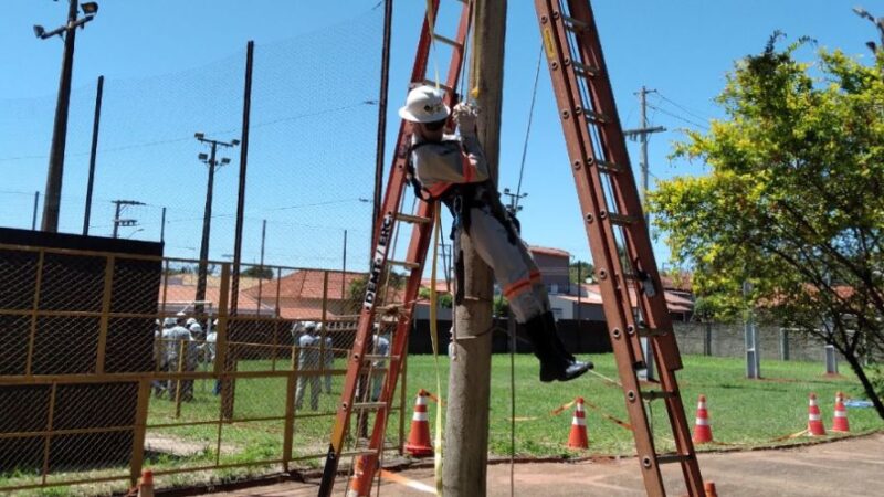 Inscrições estão abertas para curso de eletricistas de distribuição