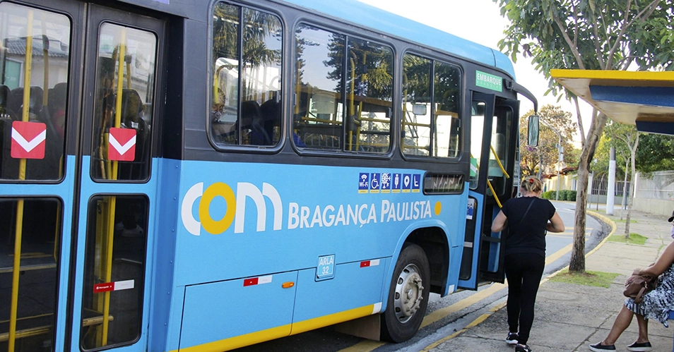 Bragança anuncia transporte gratuito na Eleição, mas volta atrás