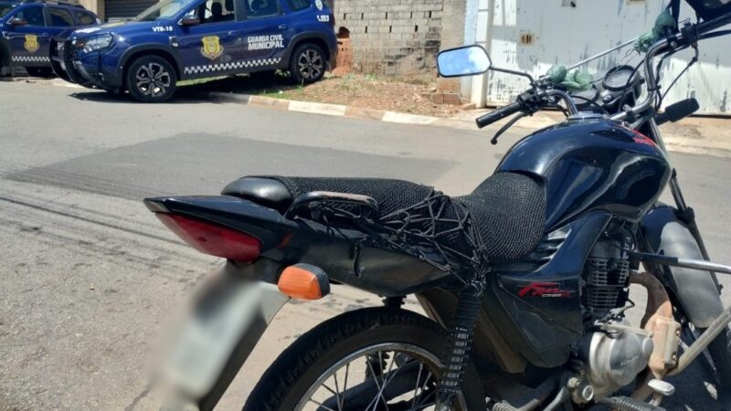 Guarda Civil recupera moto roubada e carro furtado em Bragança